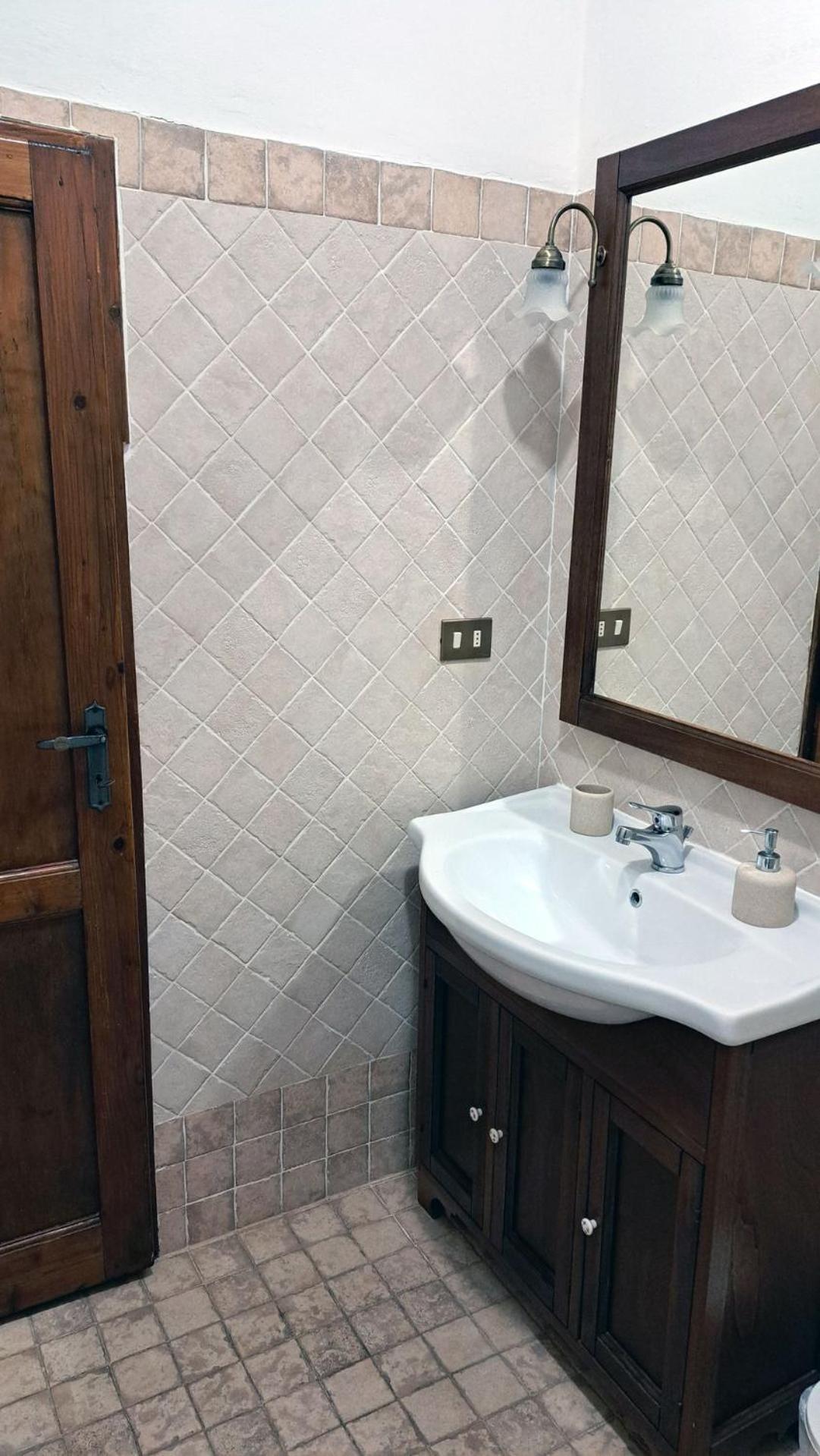 Agriturismo Frigionaia Карминьяно Экстерьер фото